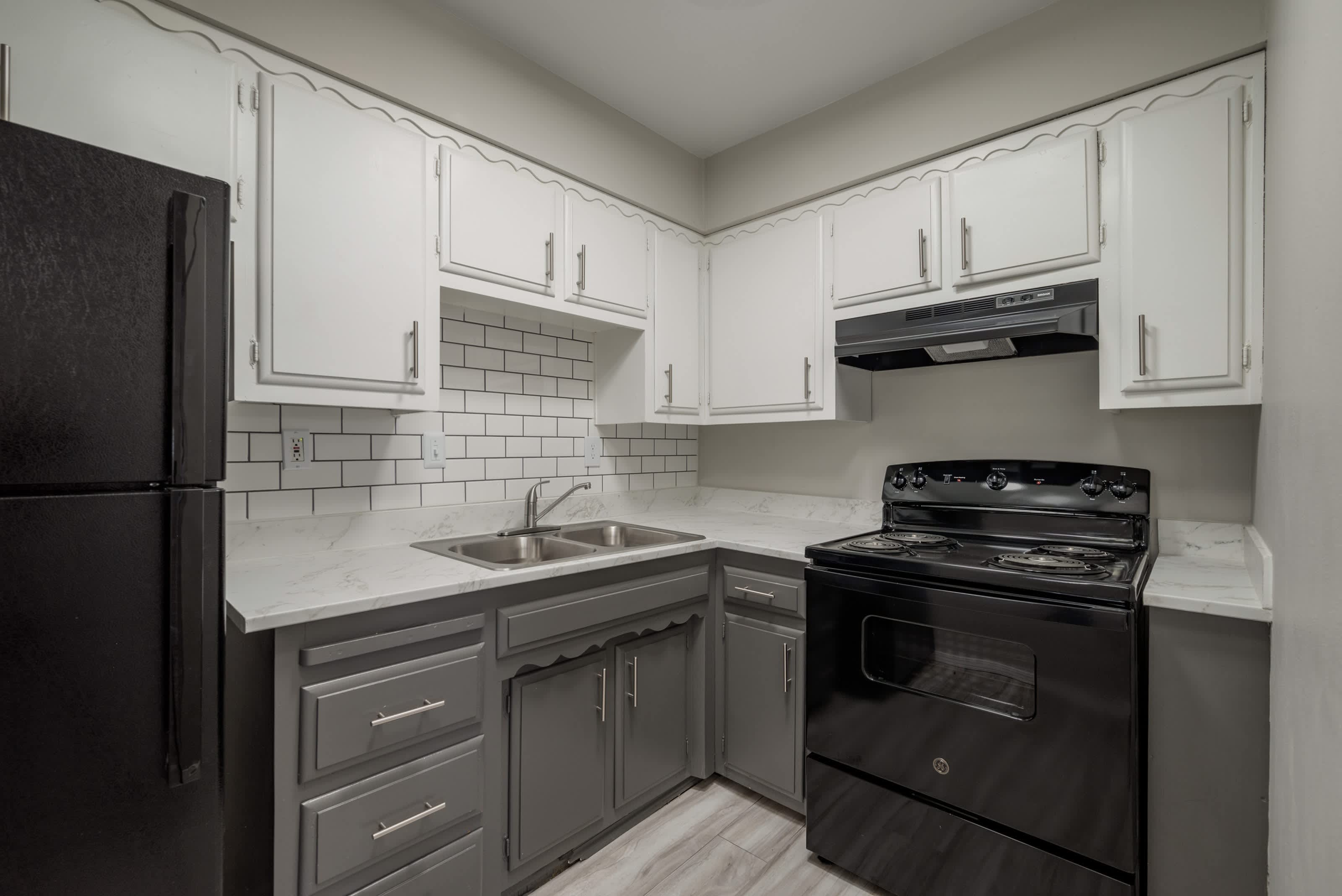 Pine Lane Apartments – photo 3