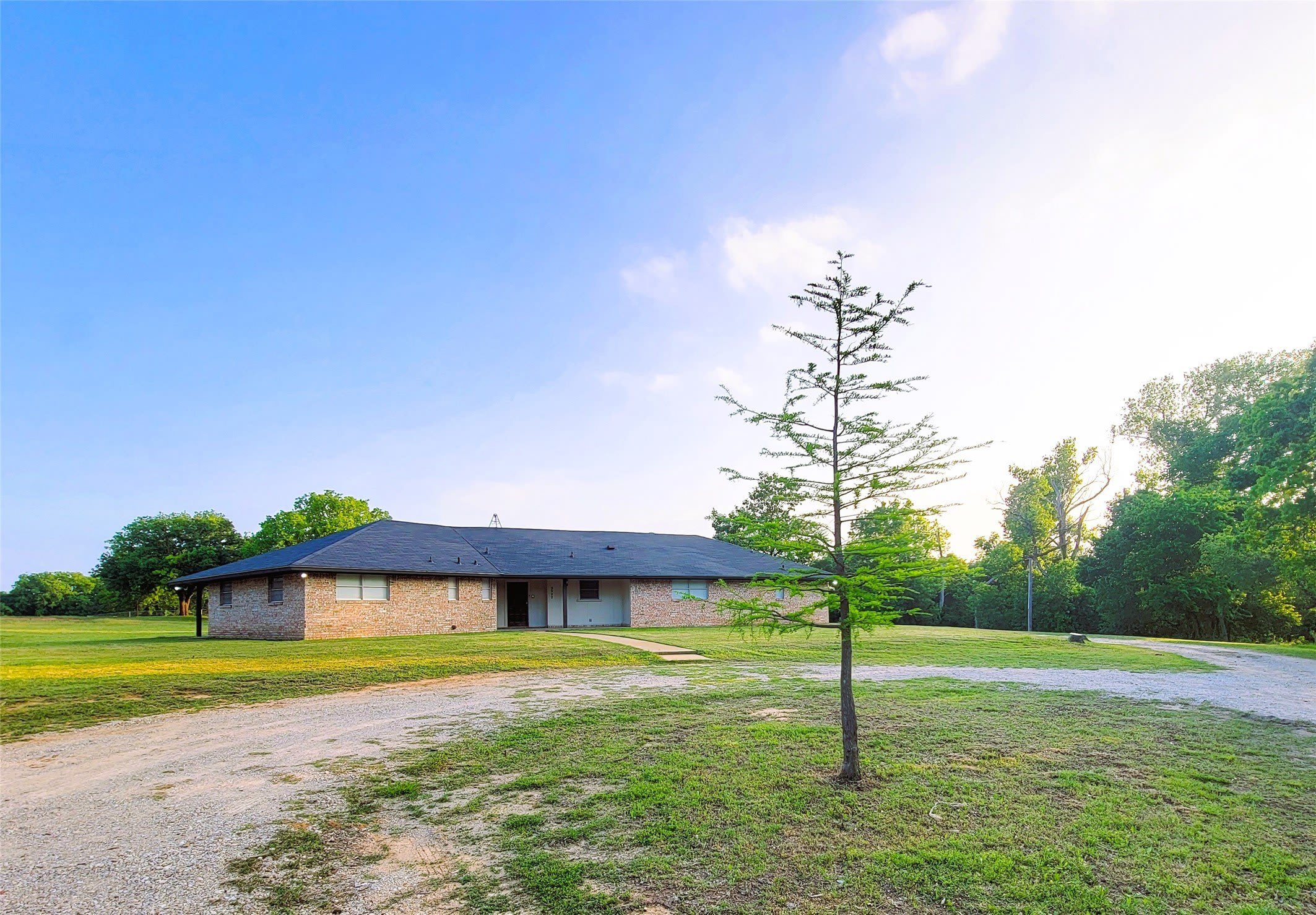 3902 E Bankhead Highway – photo 2