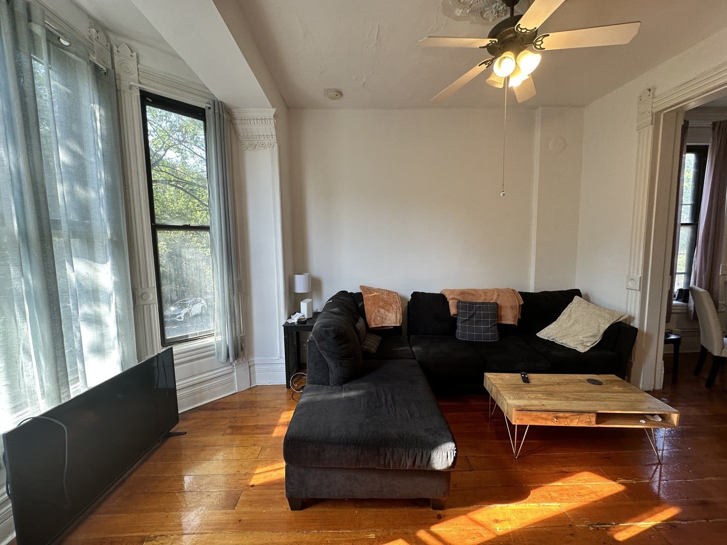 1239 N Noble Street – photo 5