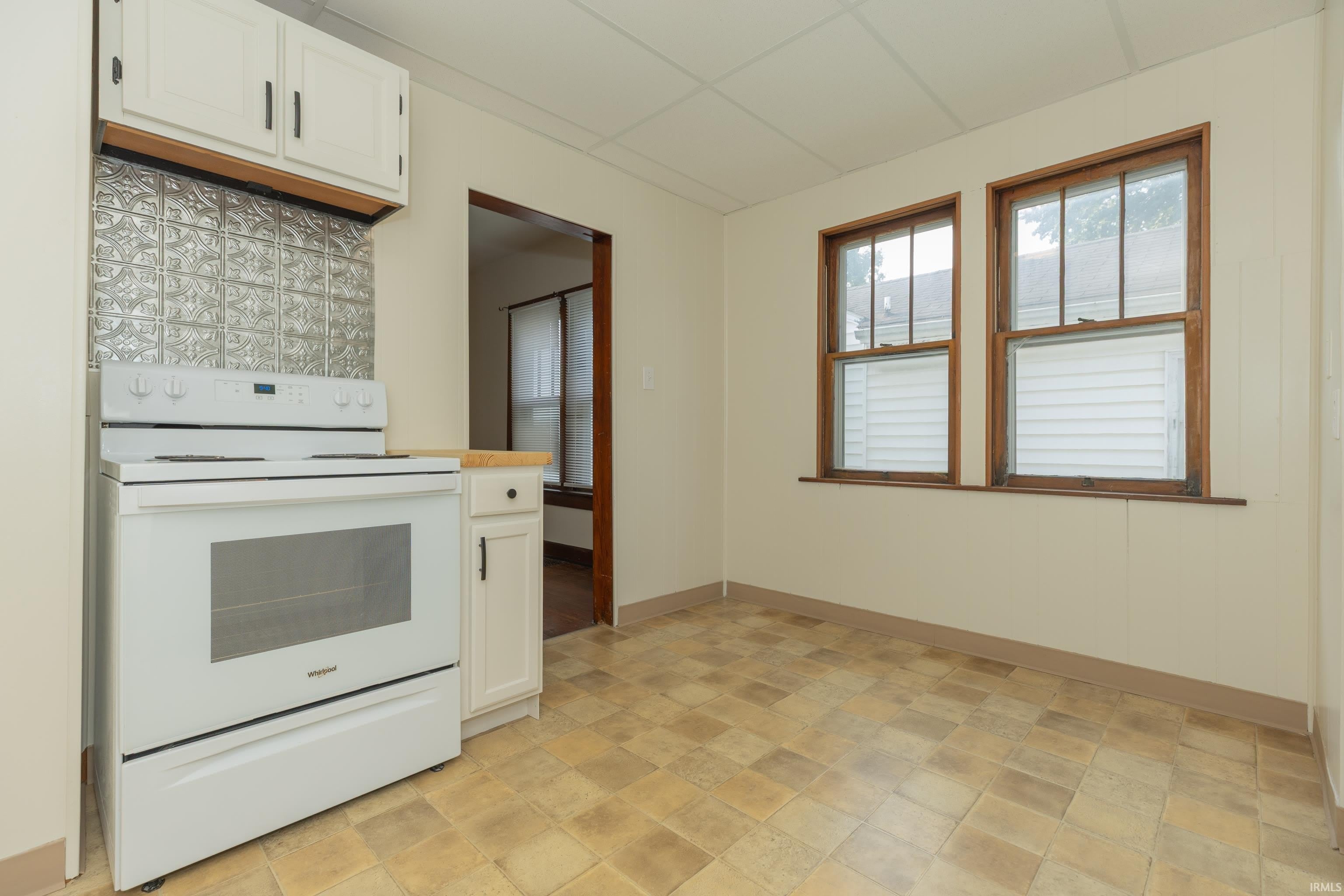 1910 N Weinbach Avenue – photo 3