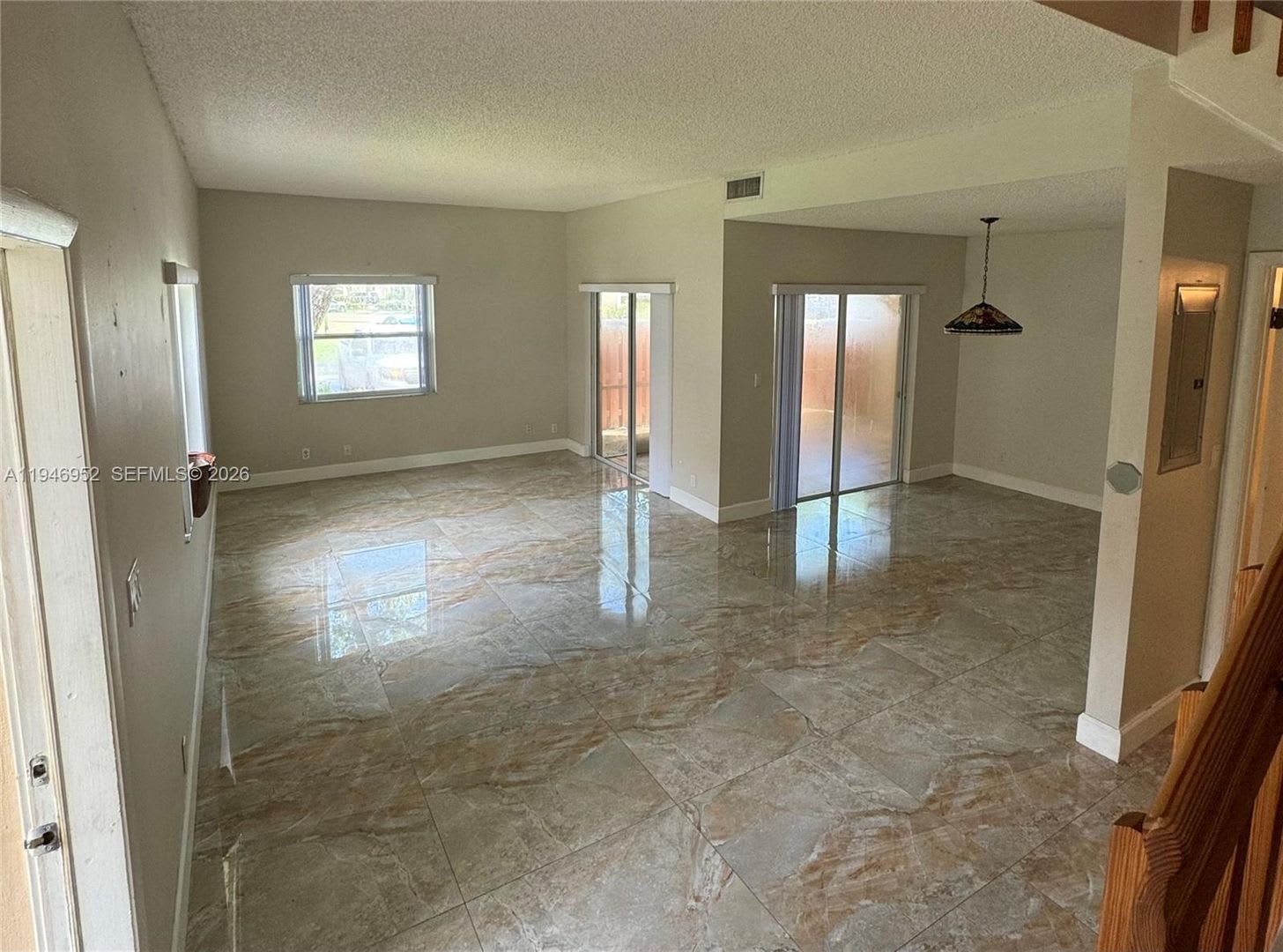 549 Racquet Club Road 32, Weston, FL 33326 – photo 2