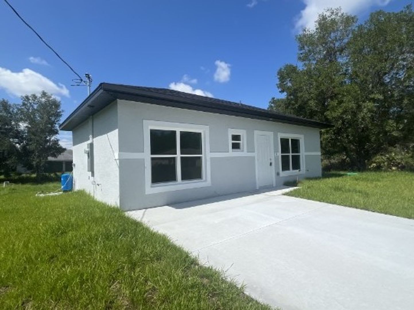 ONE OF A KIND! BRAND NEW 1 Bedroom-1 Bath – photo 2