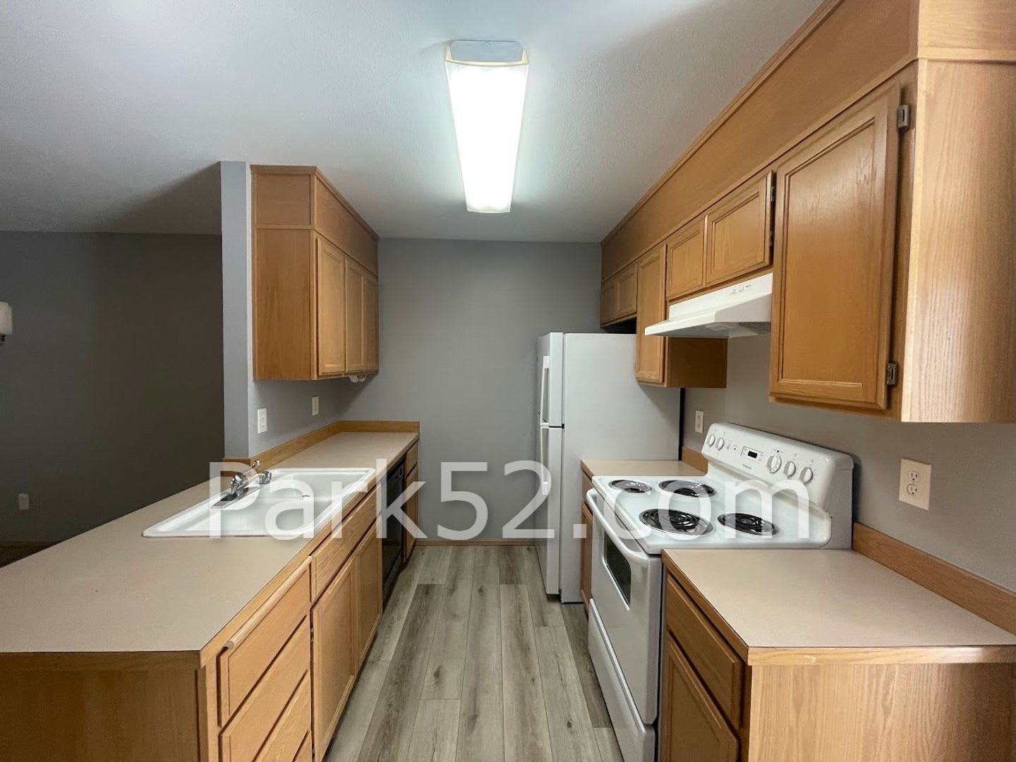 250 Off The First Full Month 2 Bedroom University Place Townhome – photo 5