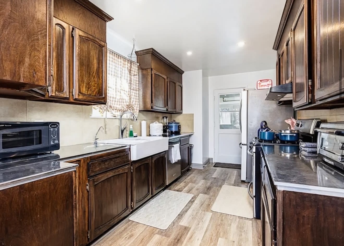 18526 East Linfield Street – photo 5