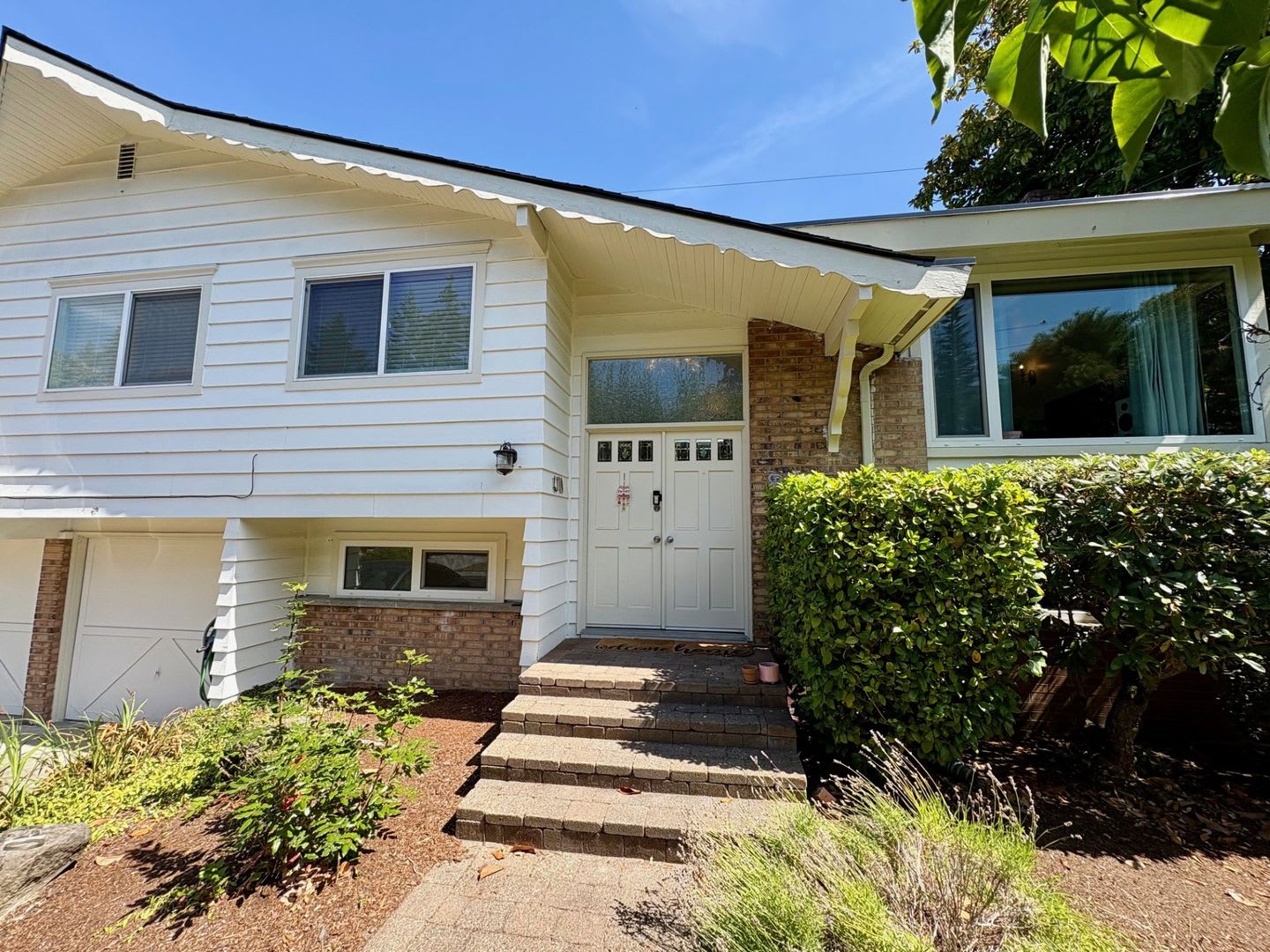 Bellevue Home ~ Newport Hills – photo 1