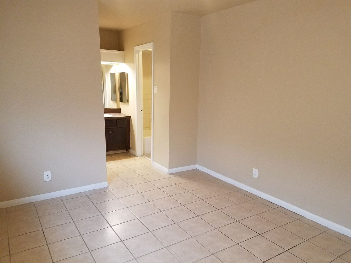317 Babcock Rd – photo 3