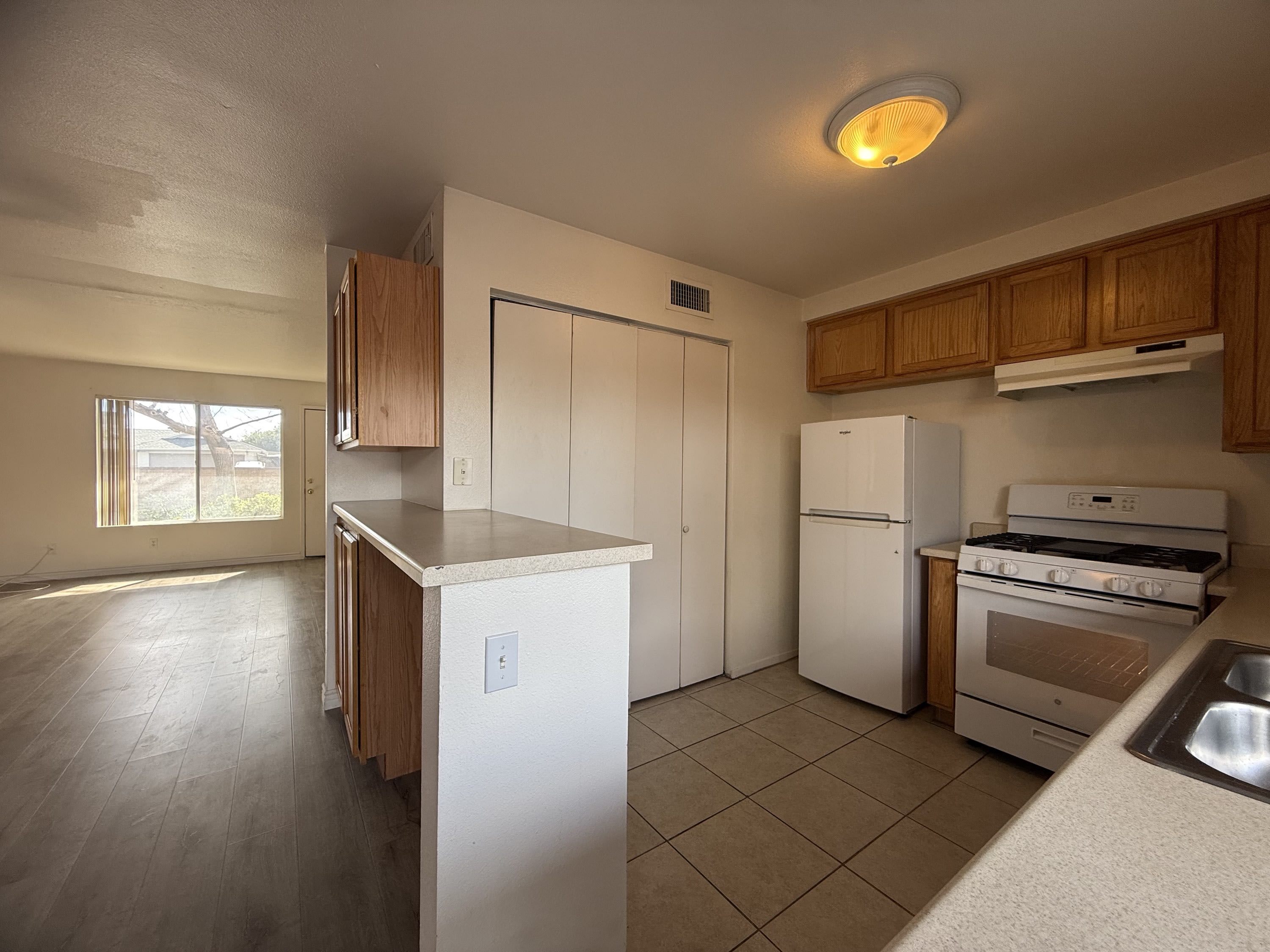 6211 Meadow Haven Lane – photo 2