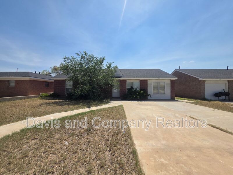 707 Devonian Dr – photo 1