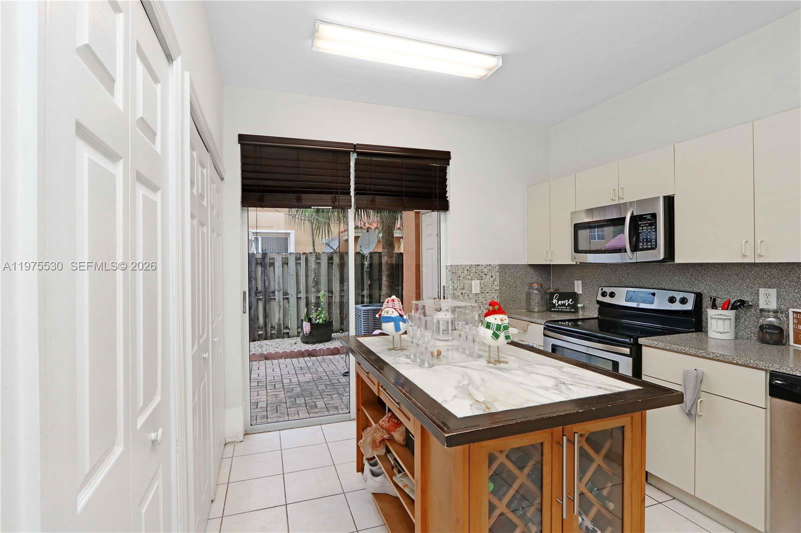 8451 Northwest 138Th Street – photo 2