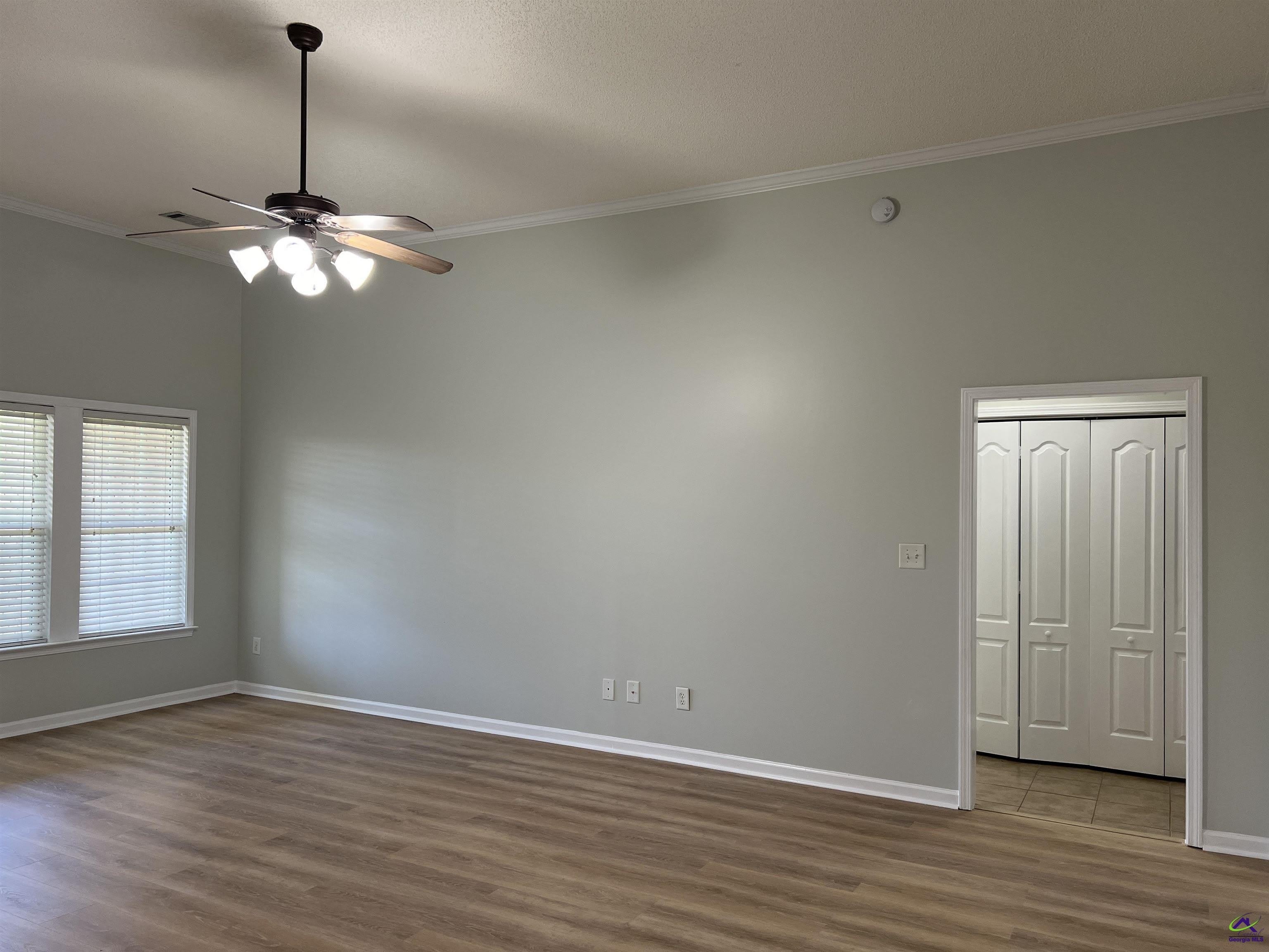 805 Falkirk Drive – photo 5