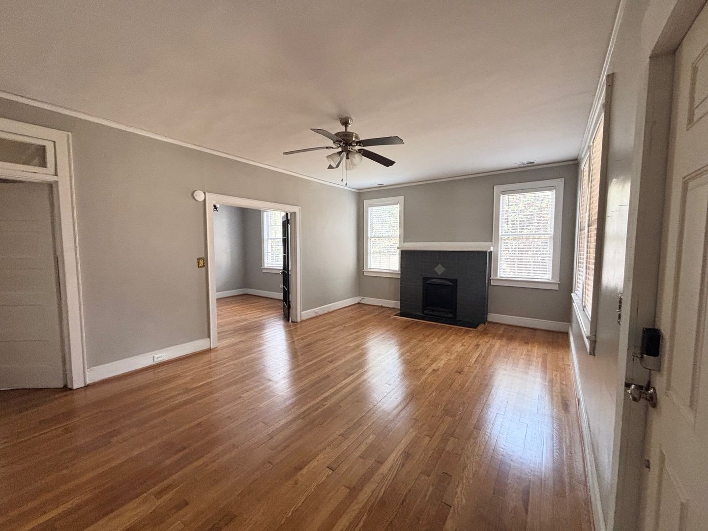 Bungalow in Rosewood – photo 2