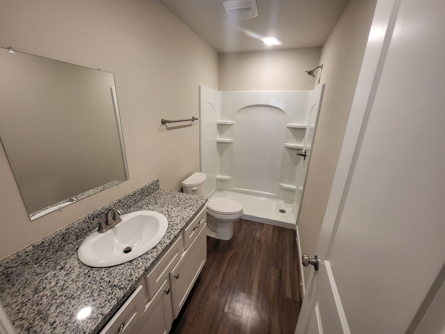 3 Bed 2 Bath 2 Car Garage Wagoner – photo 4