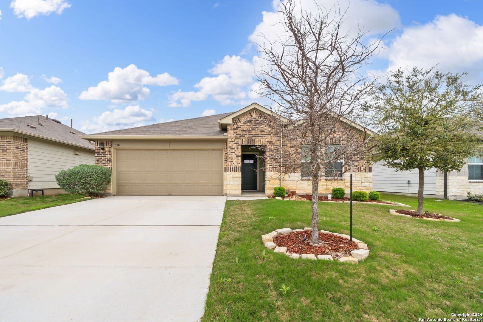 1080 Amble Oak – photo 1