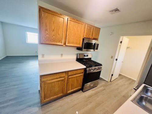 826 East Waverly Street – photo 5
