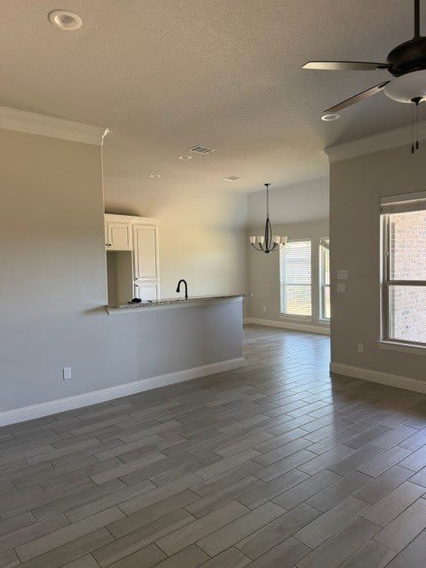 272 Jacinth Lane – photo 5