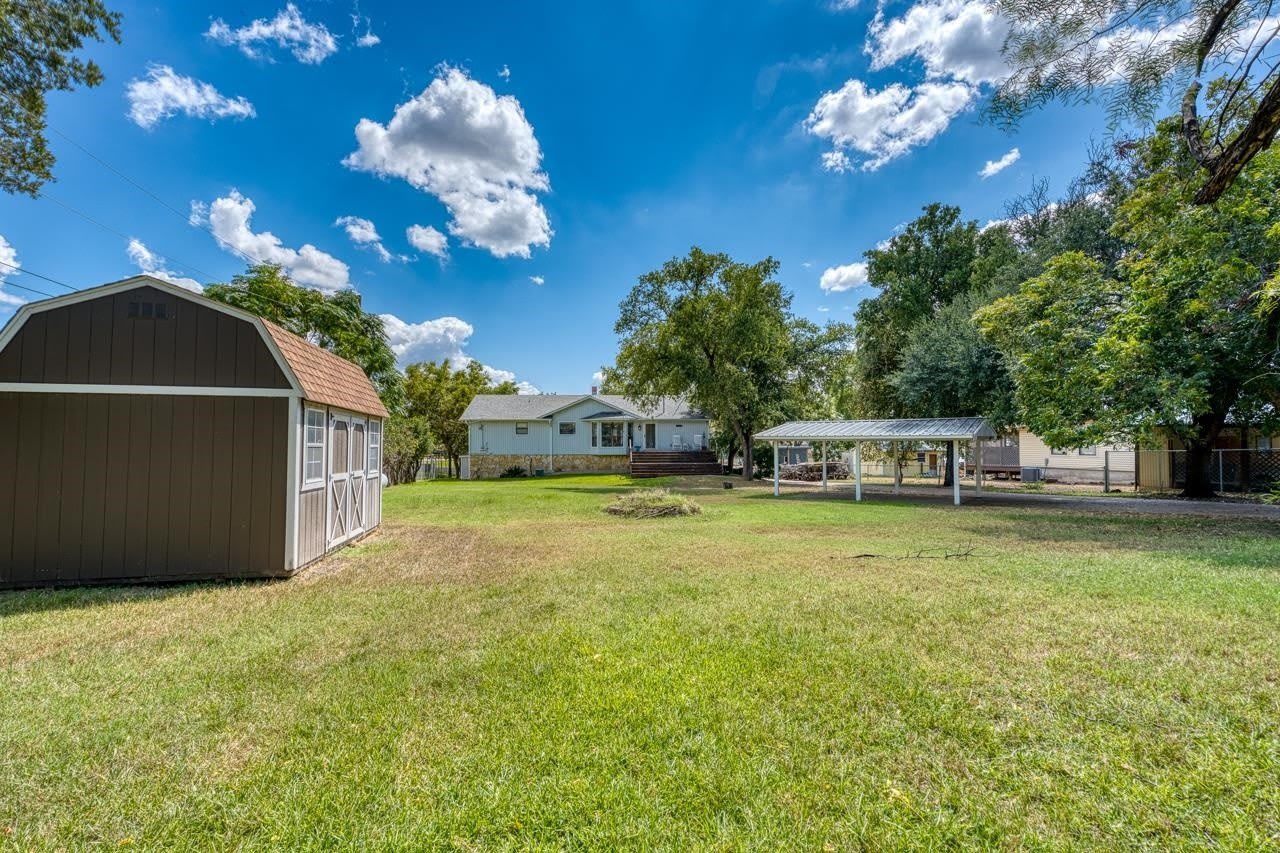 303 Granite Shoals Lane – photo 3