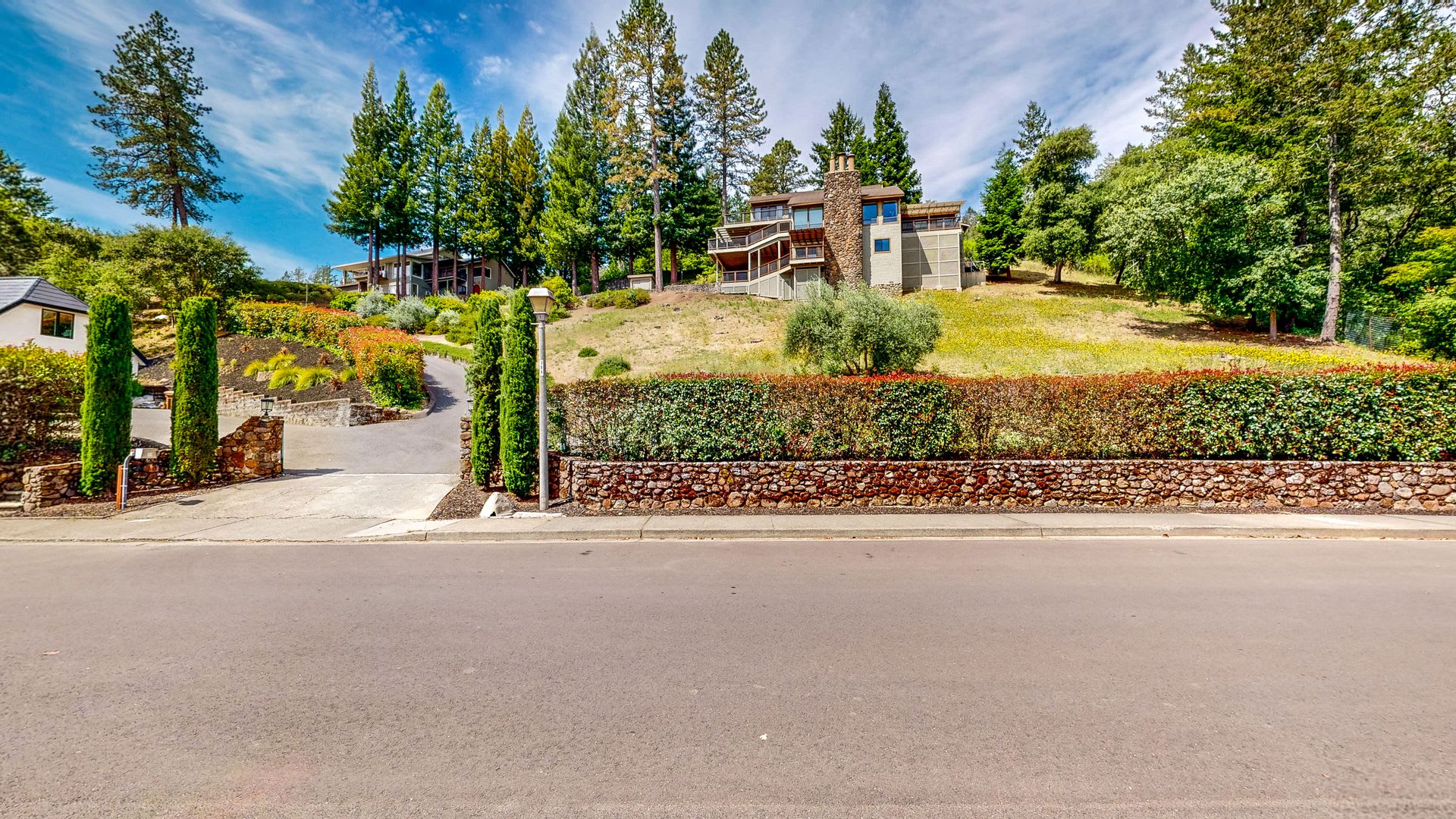 1600 Sylvaner Ave – photo 2