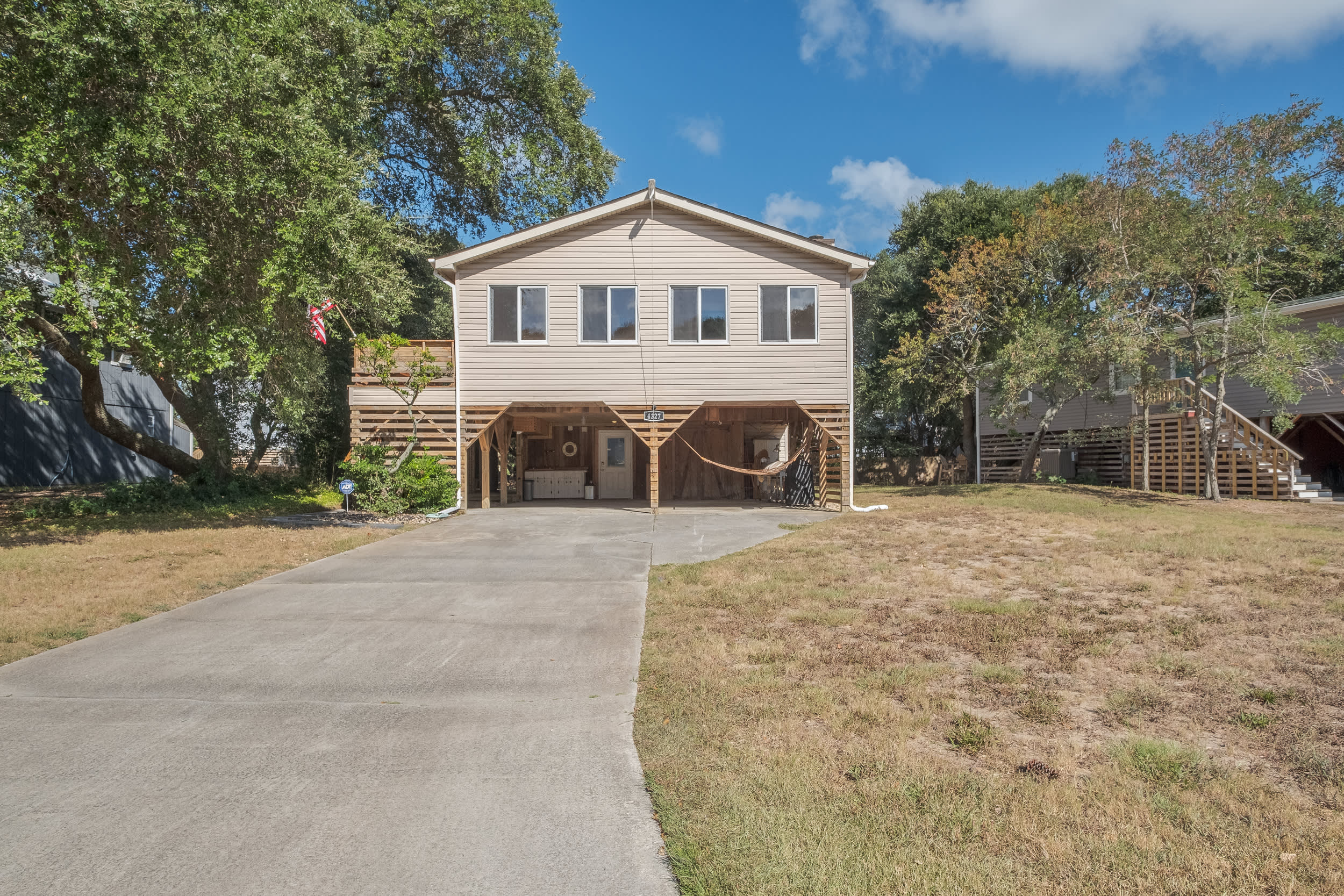4327 South Hammerhead Drive – photo 1