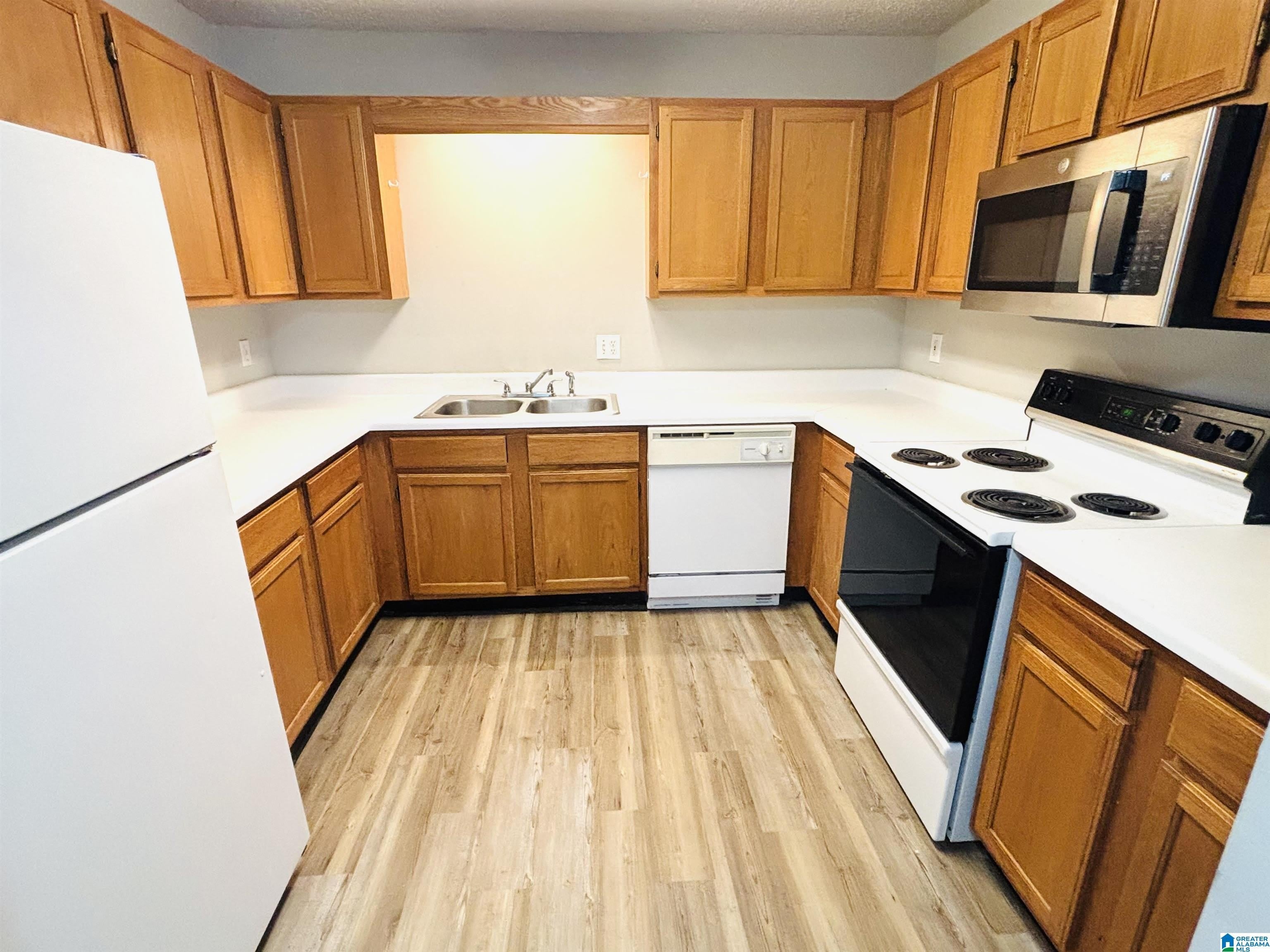 2514 Veterans Memorial Parkway – photo 4