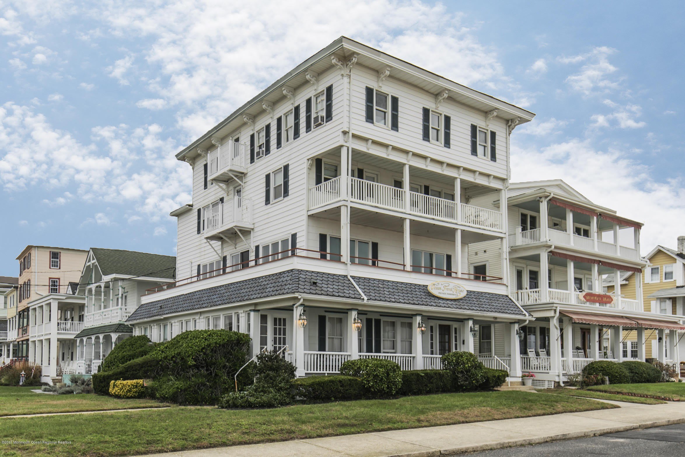 18 Ocean Avenue – photo 1