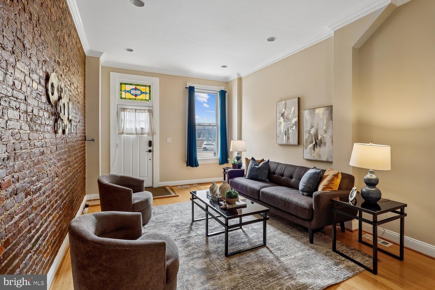 2106 FLEET Street – photo 4
