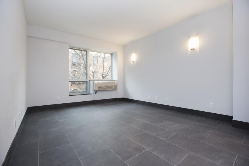 164 Attorney Street – photo 2