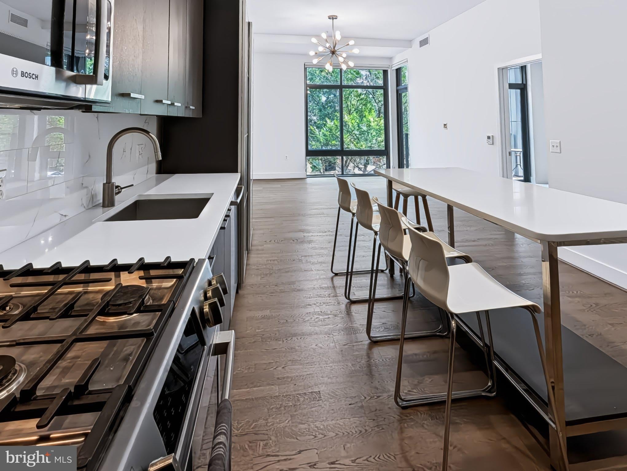 525 Water Street Sw – photo 4
