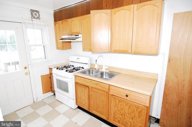 233 Orville Rd – photo 1