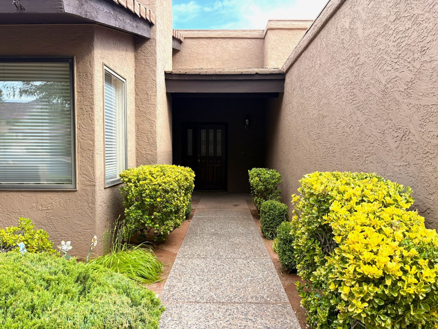TOWNHOME – photo 2