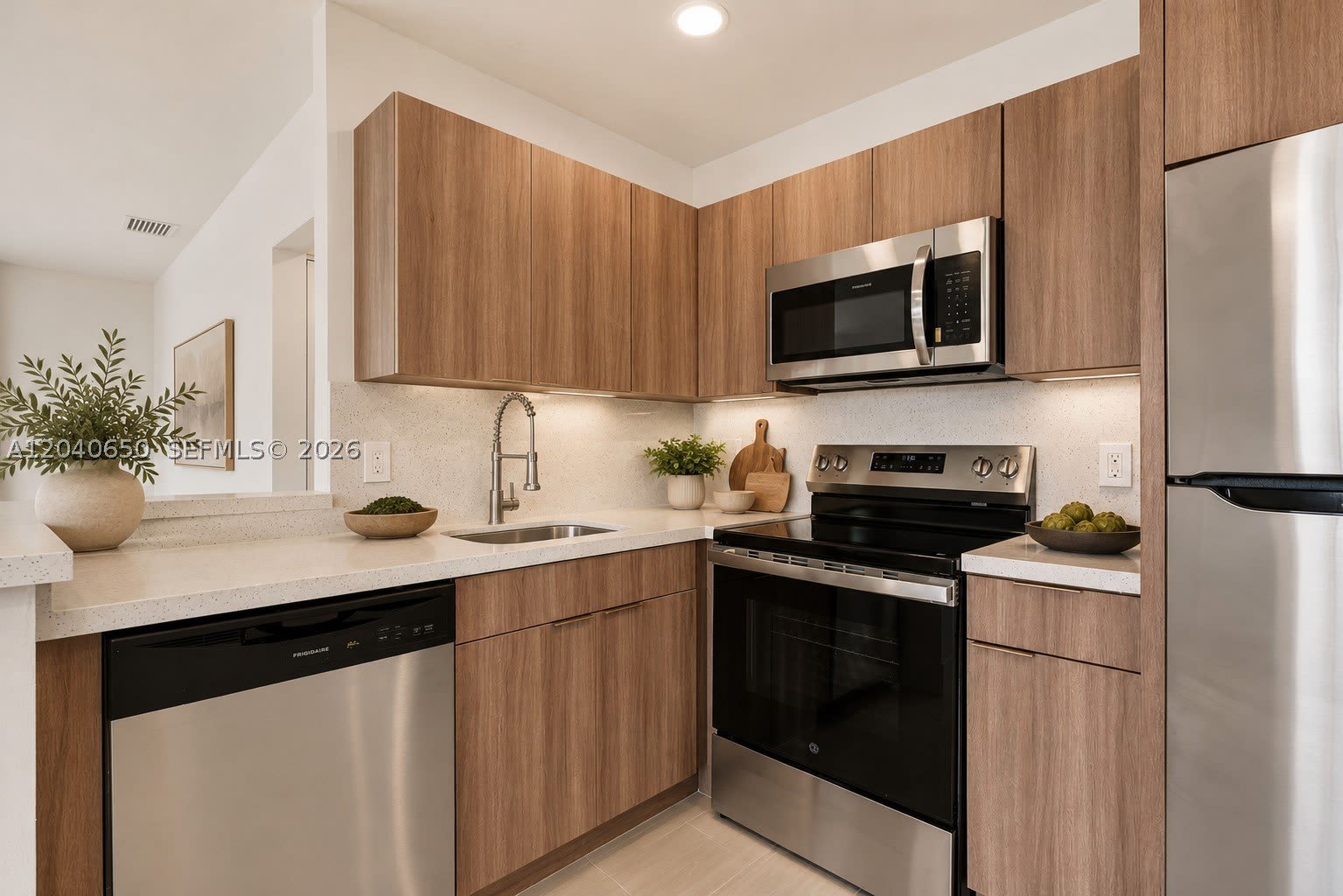 2830 Coral Springs Dr – photo 3