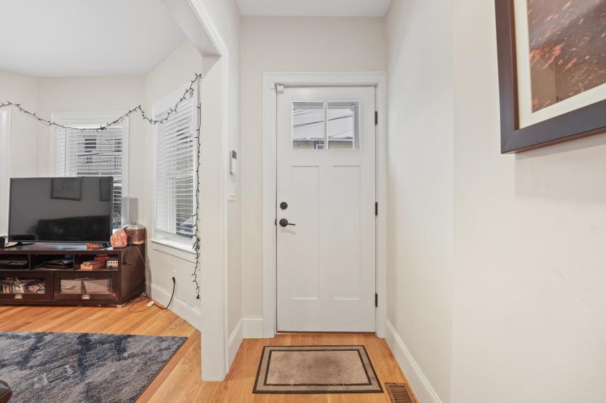 22 Henderson St. – photo 5