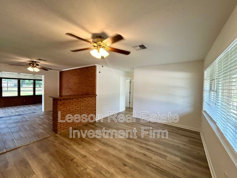 3235 Caroline Drive – photo 4