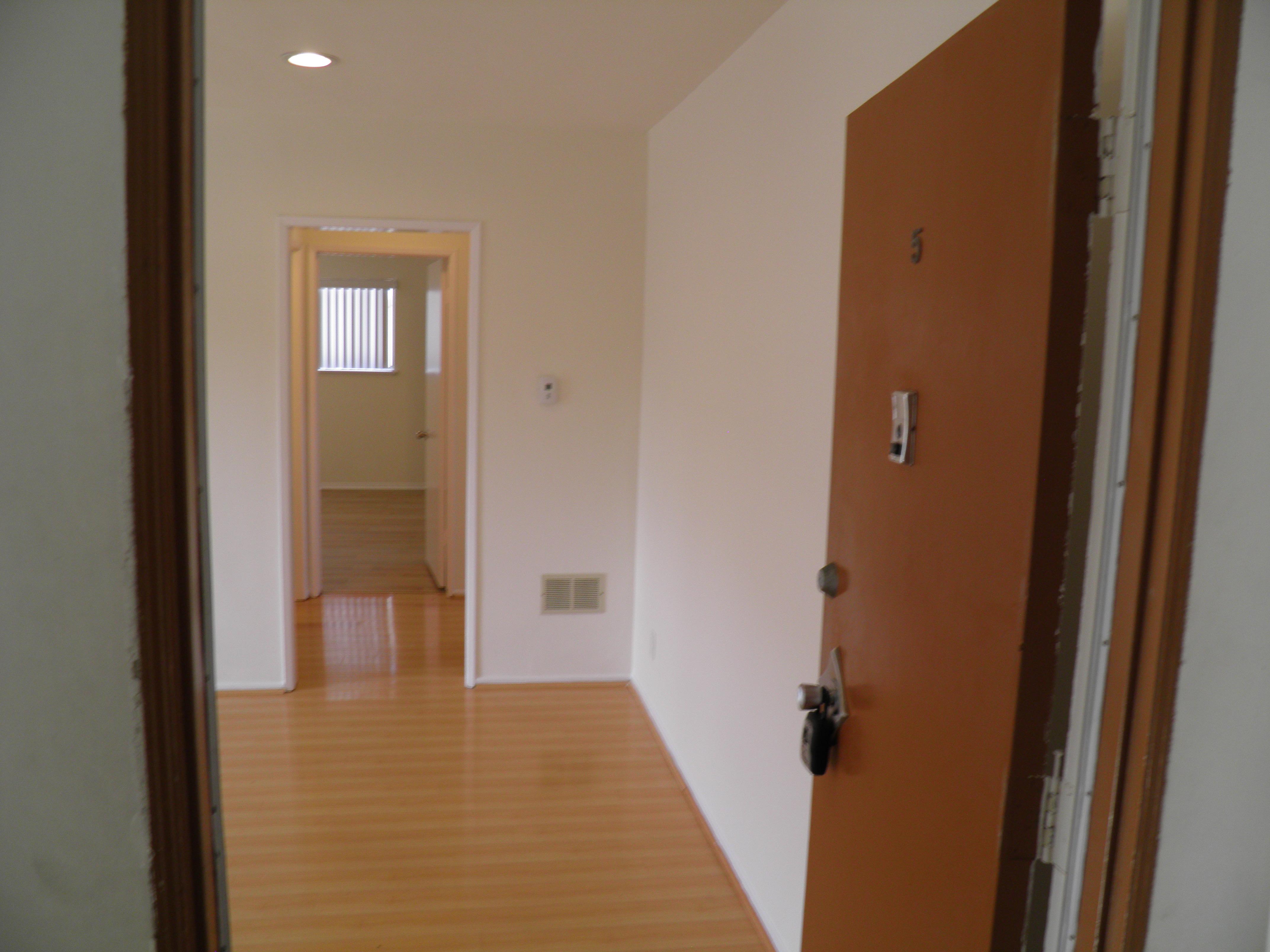 703 Strand St – photo 4