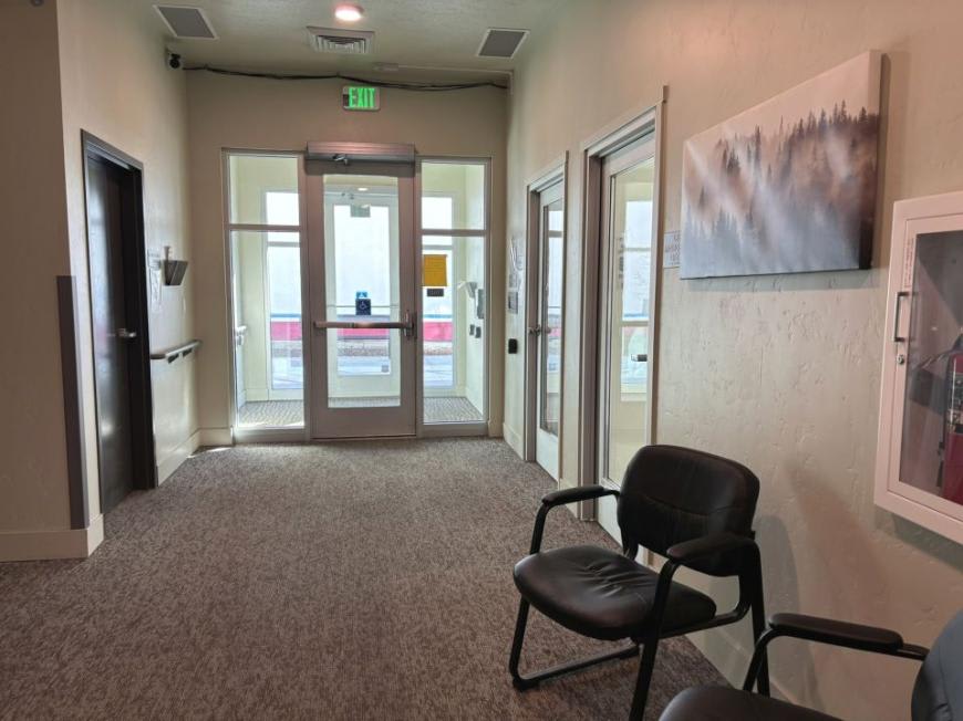808 Cleveland Blvd – photo 3