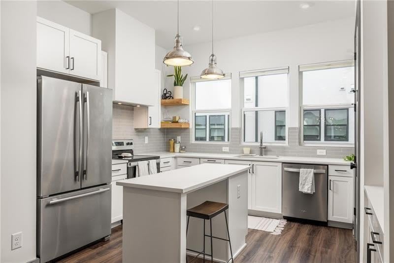 1261 Wright Lane SE – photo 1