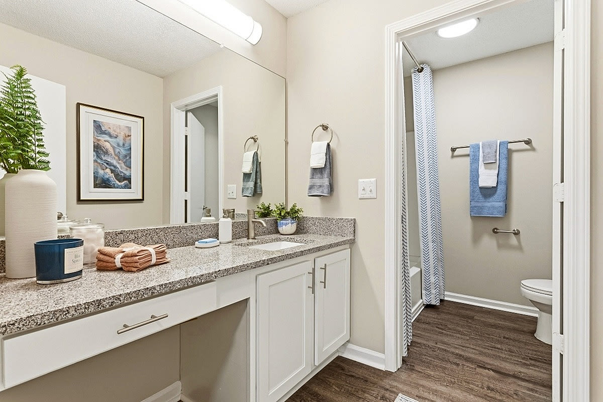 Wellington Manor – photo 4
