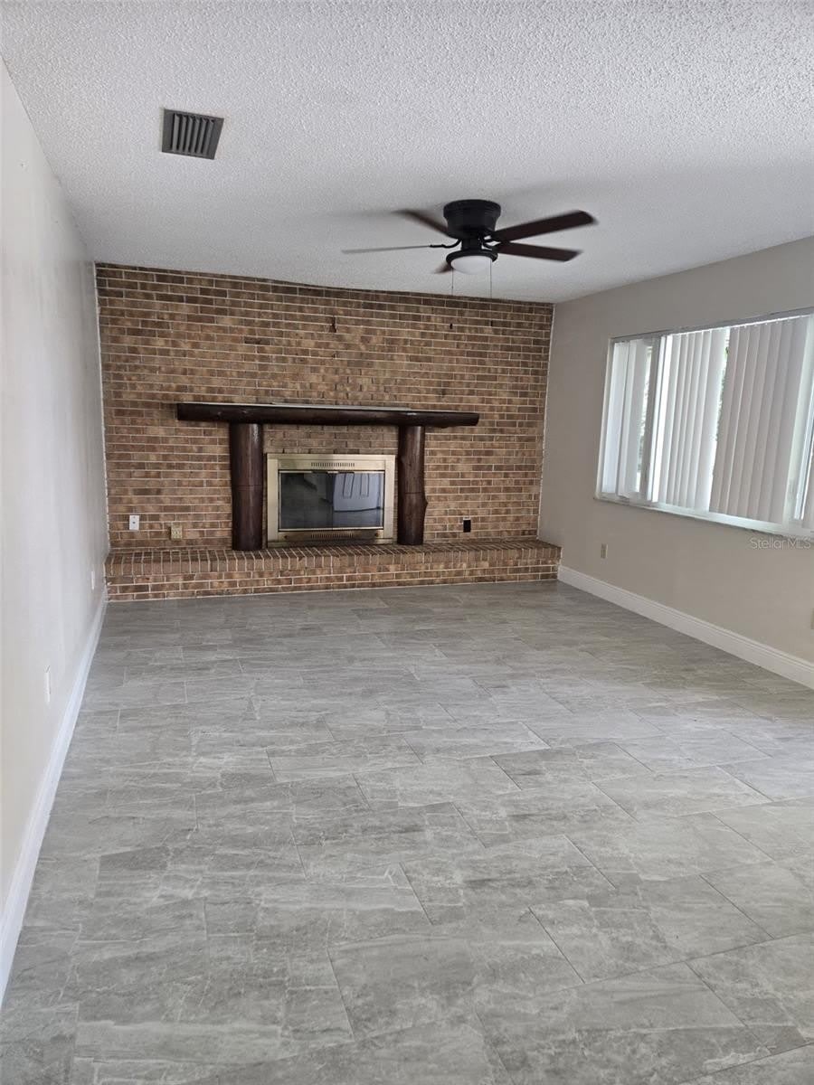 1420 SIMMONS Road – photo 4