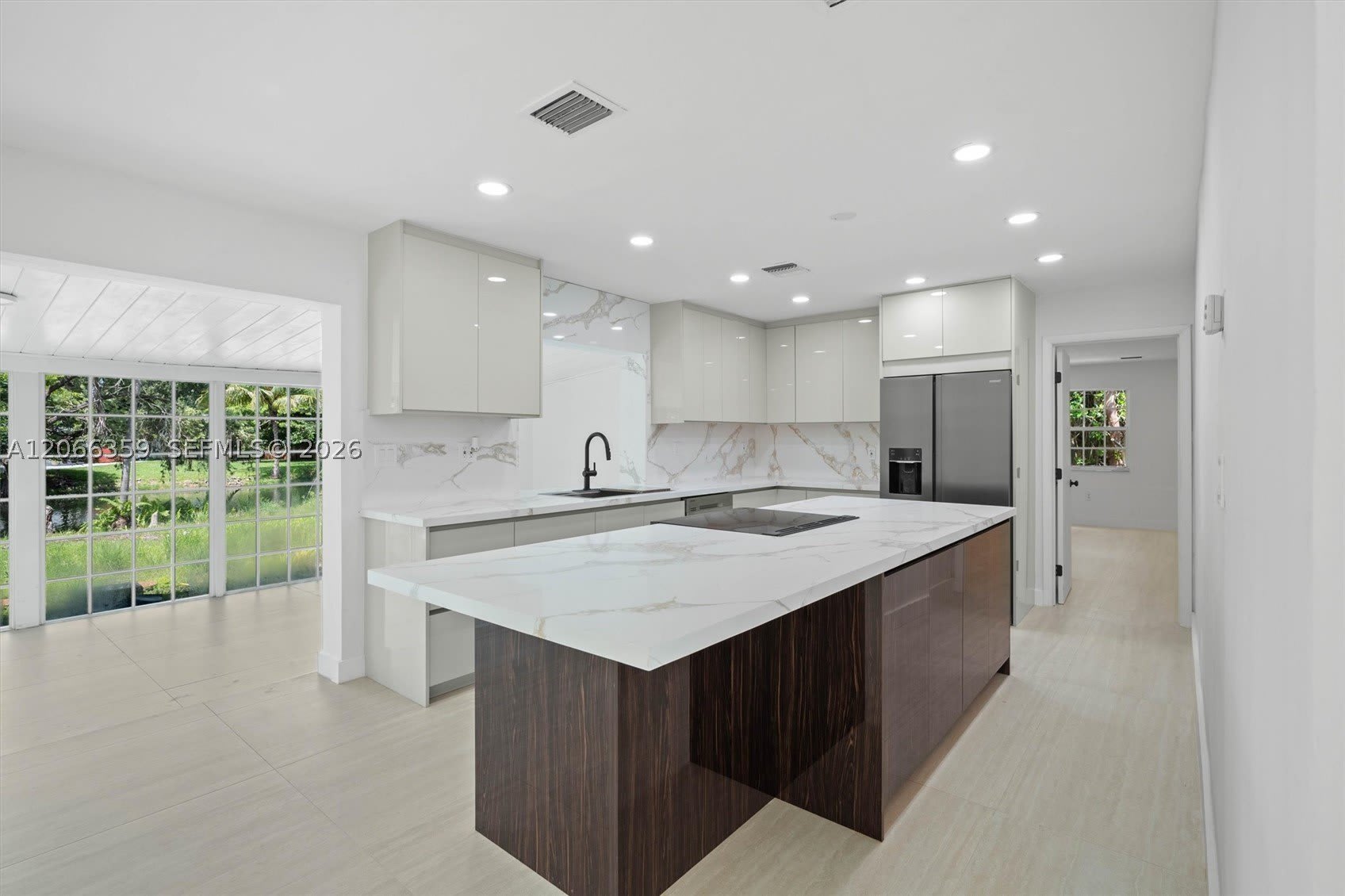 11770 Griffing Blvd – photo 3