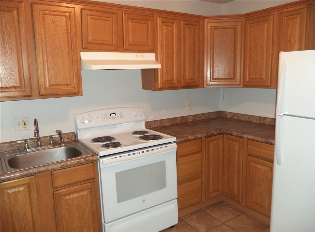 1310 W Broadway Avenue – photo 2