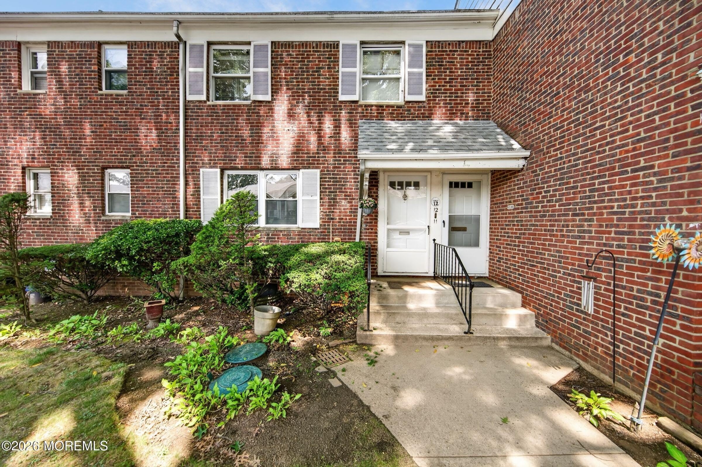 11 Manor Drive – photo 3