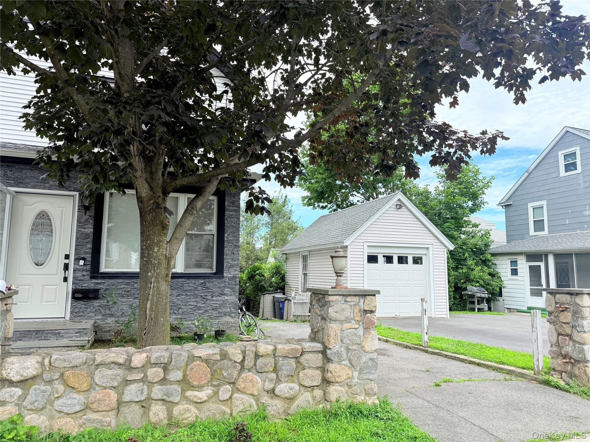 815 Carpenter Place – photo 2