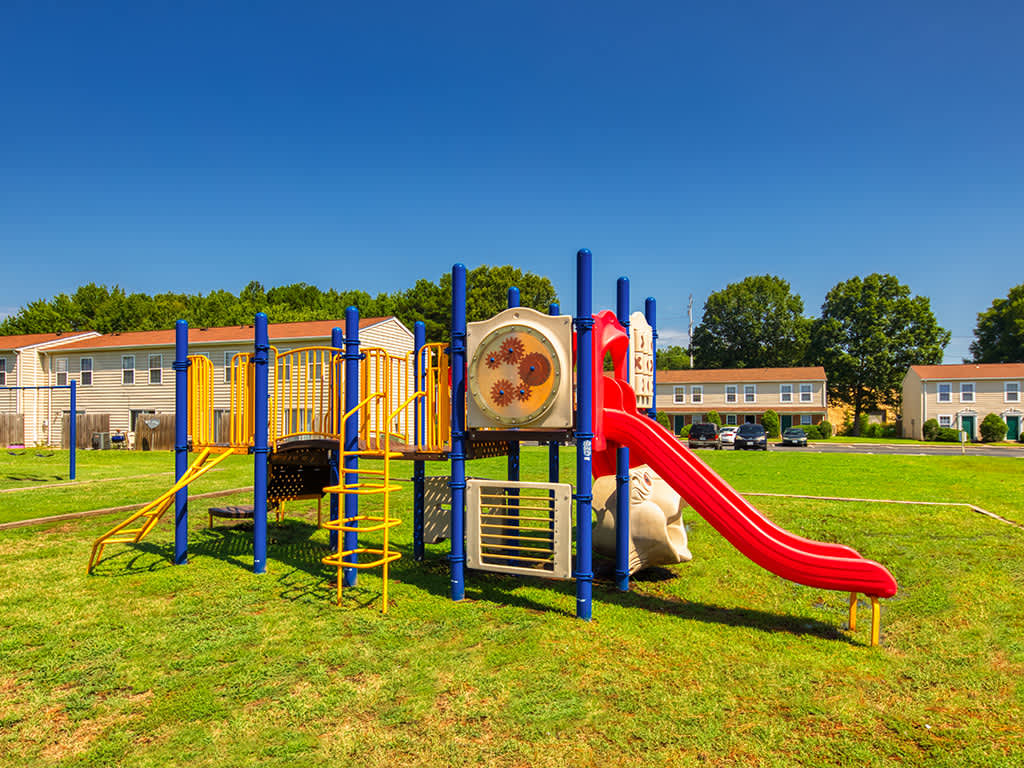 Woodbriar Apartments – photo 4