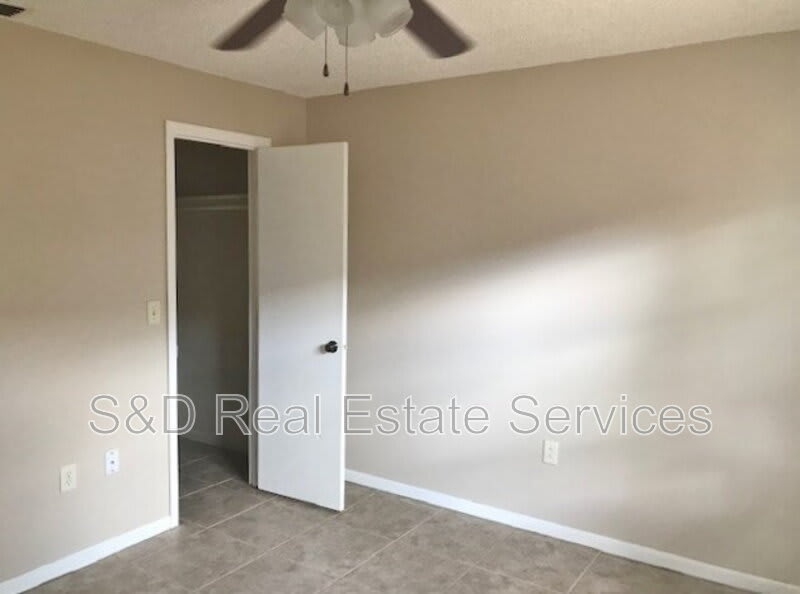 4139 Old Road 37 – photo 2