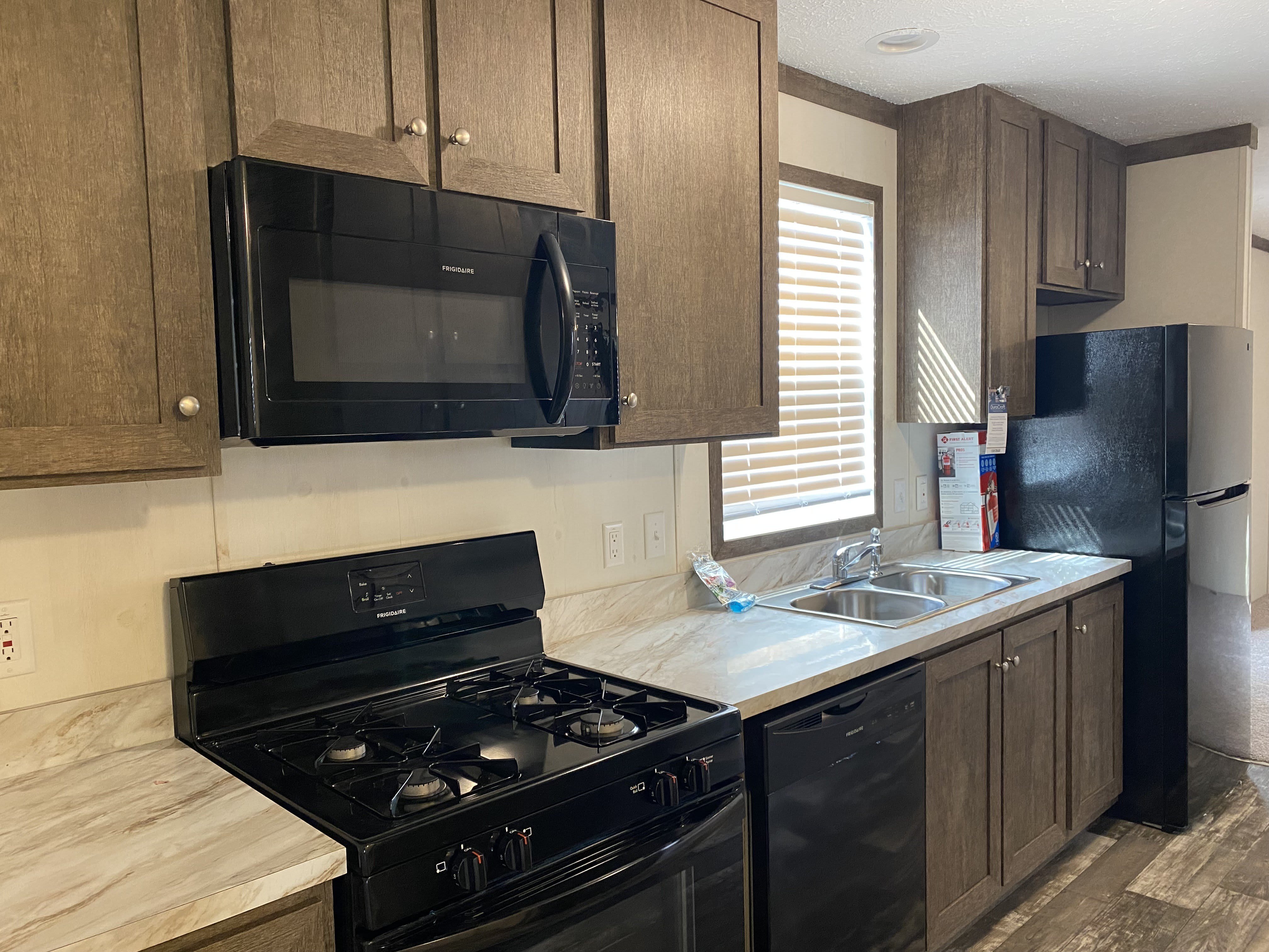 20 Anchor Road – photo 2