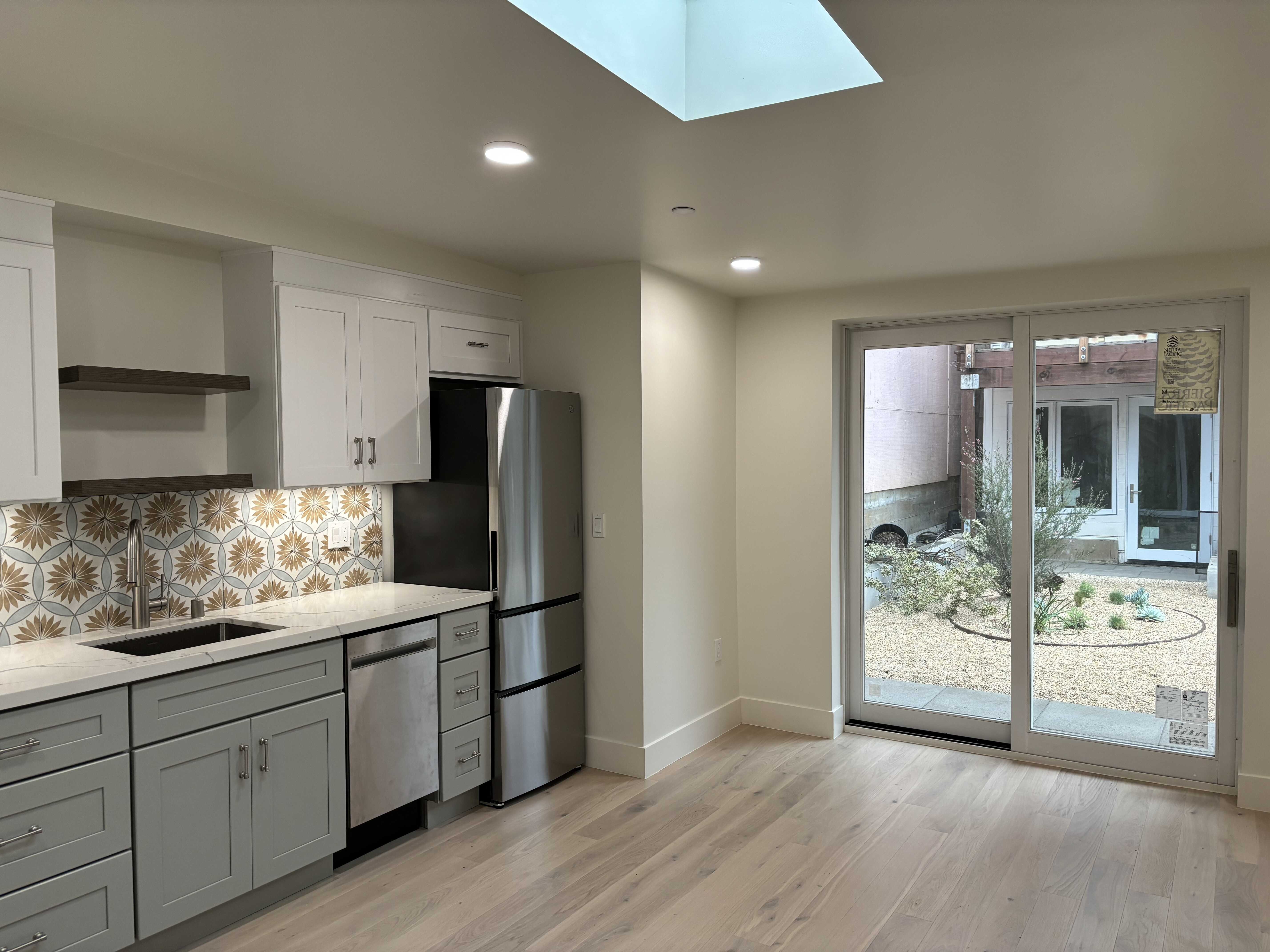 3763 Cesar Chavez Street – photo 2