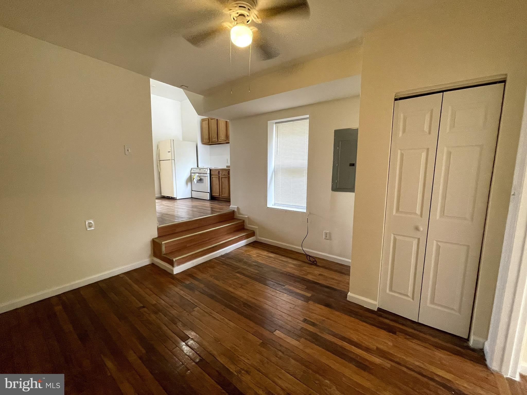 1021 N CAROLINE Street – photo 5