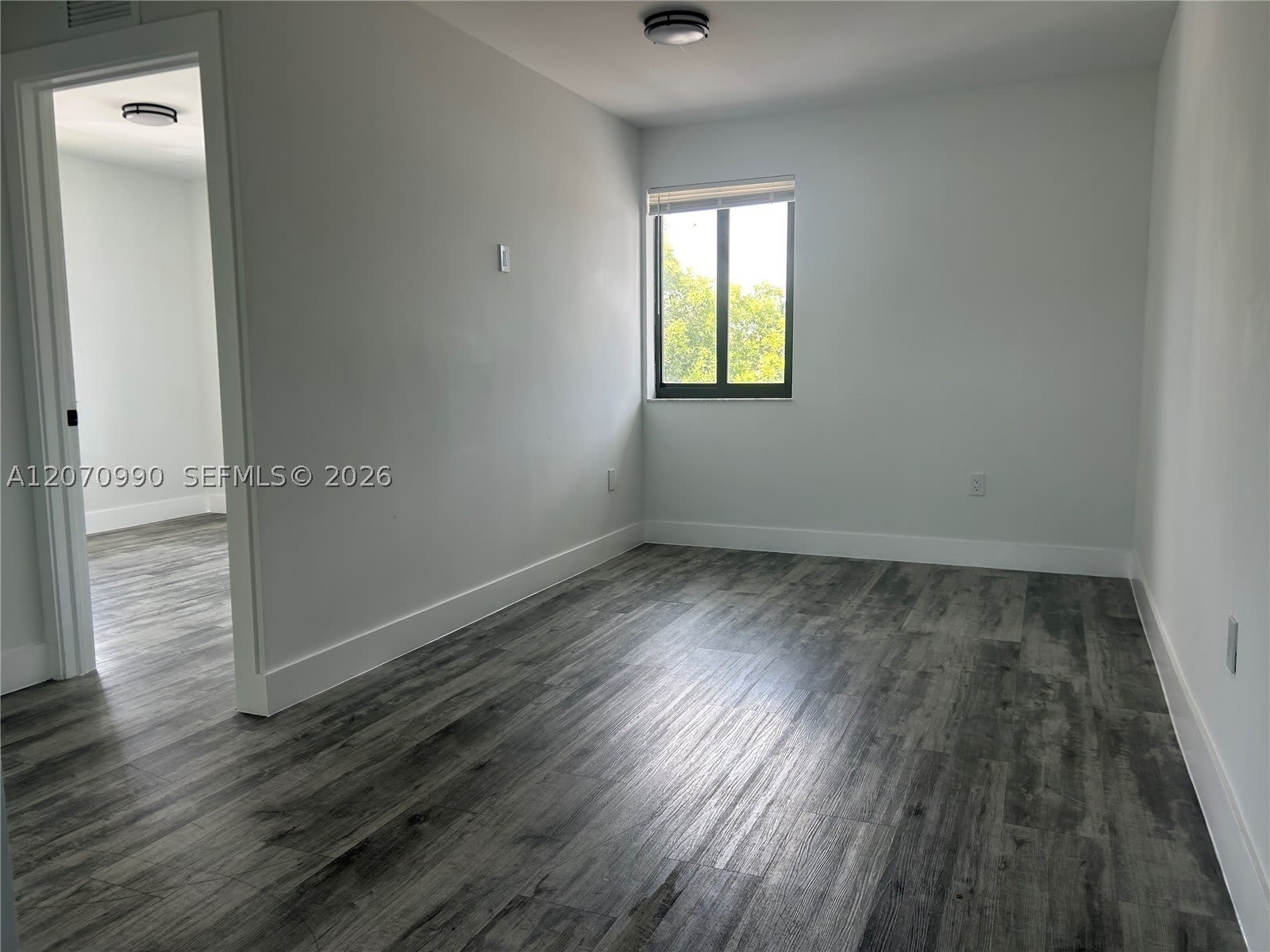 3417 NW 22nd Ave – photo 2