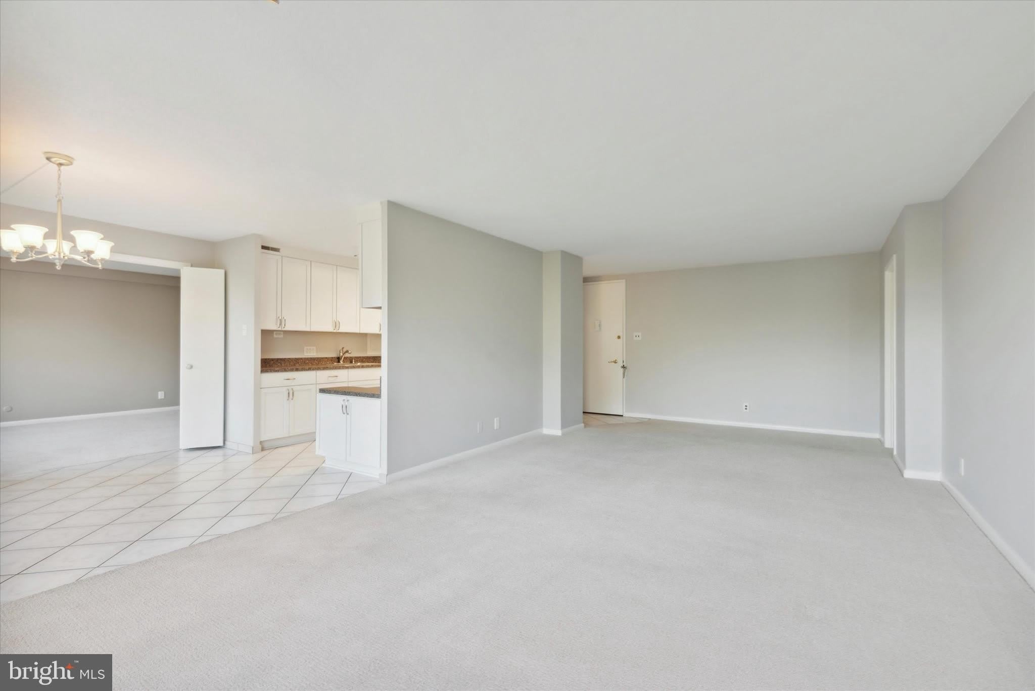 1001 CITY Avenue – photo 4