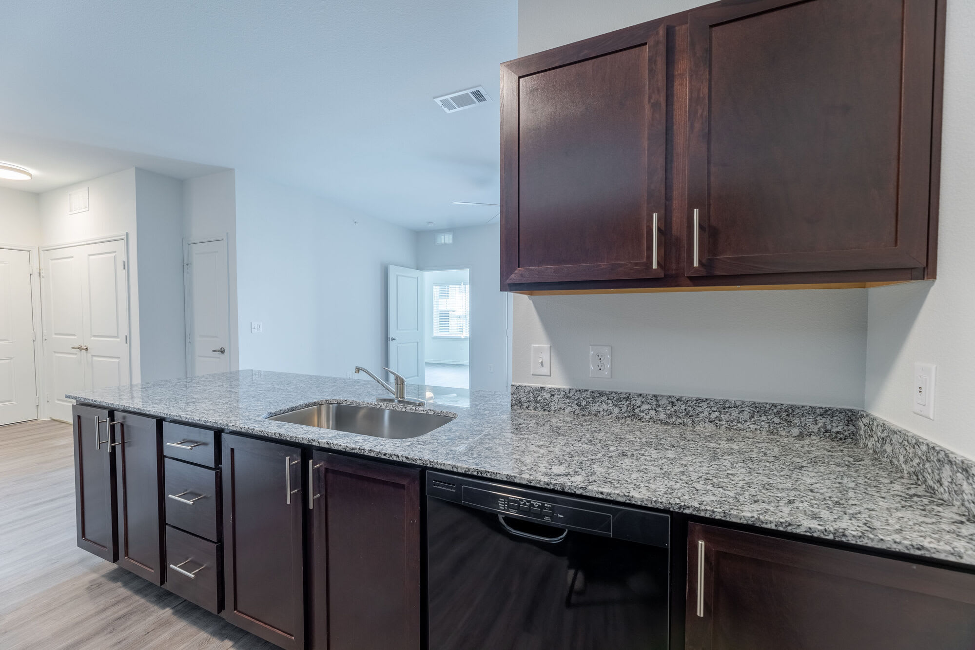 Stallion Ridge Apartments Affordable Housing – photo 4