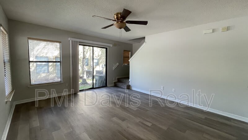 4609 Playschool Dr – photo 4